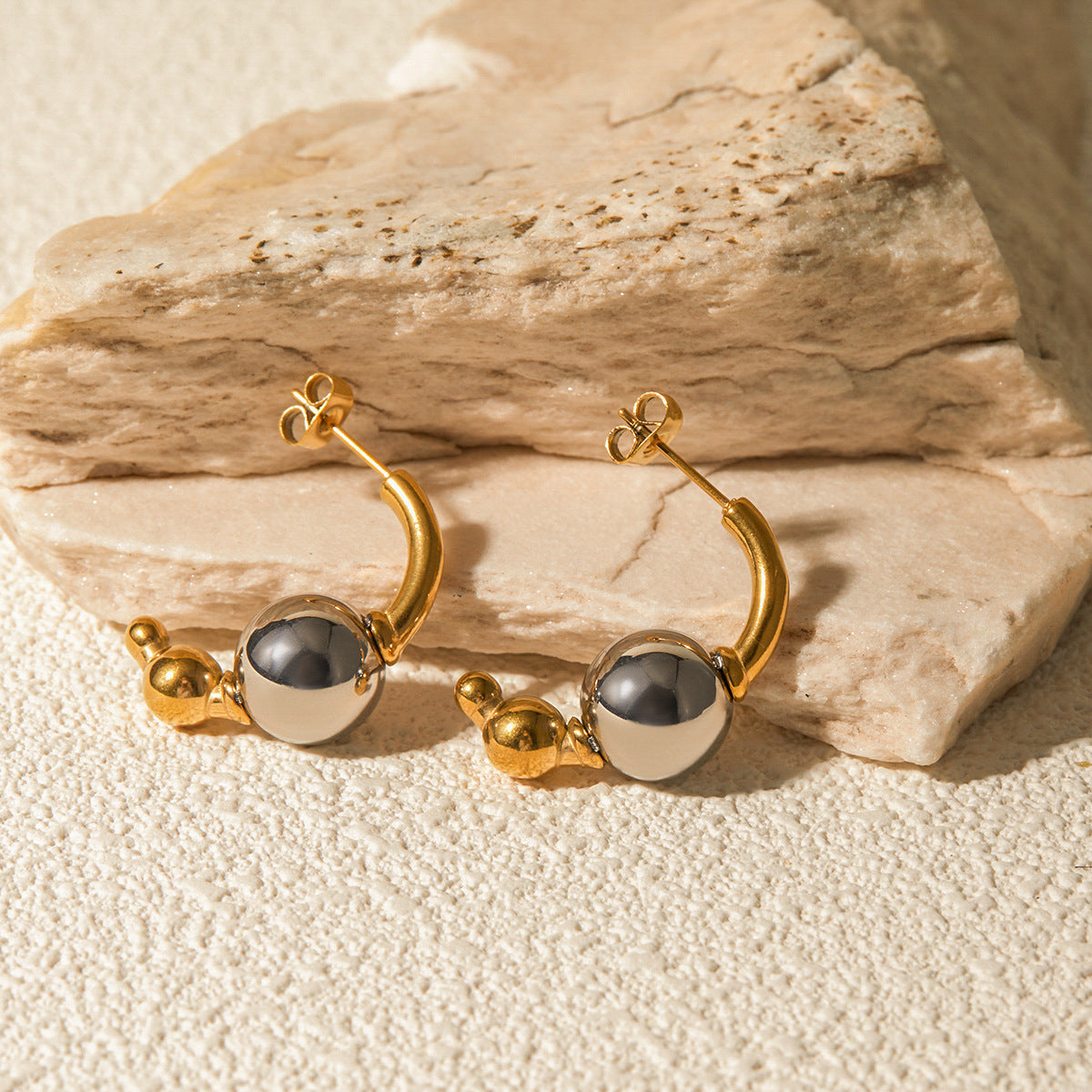 Elegant 925 Sterling Silver and 18K Gold Plated Old Money Style Earrings – Ardalle