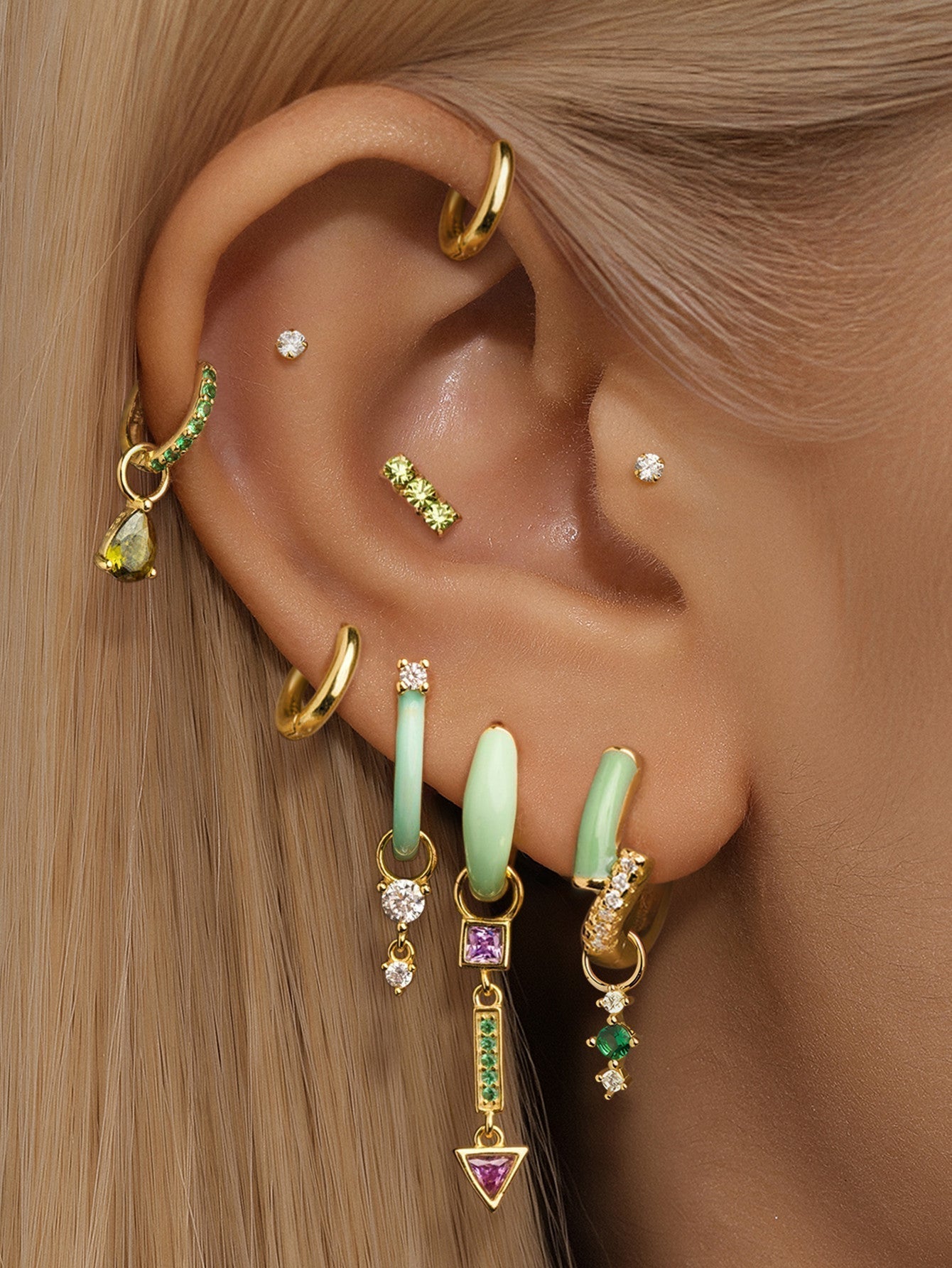 Elegant  Earring Set with 18K Gold Plating – Wynefreed