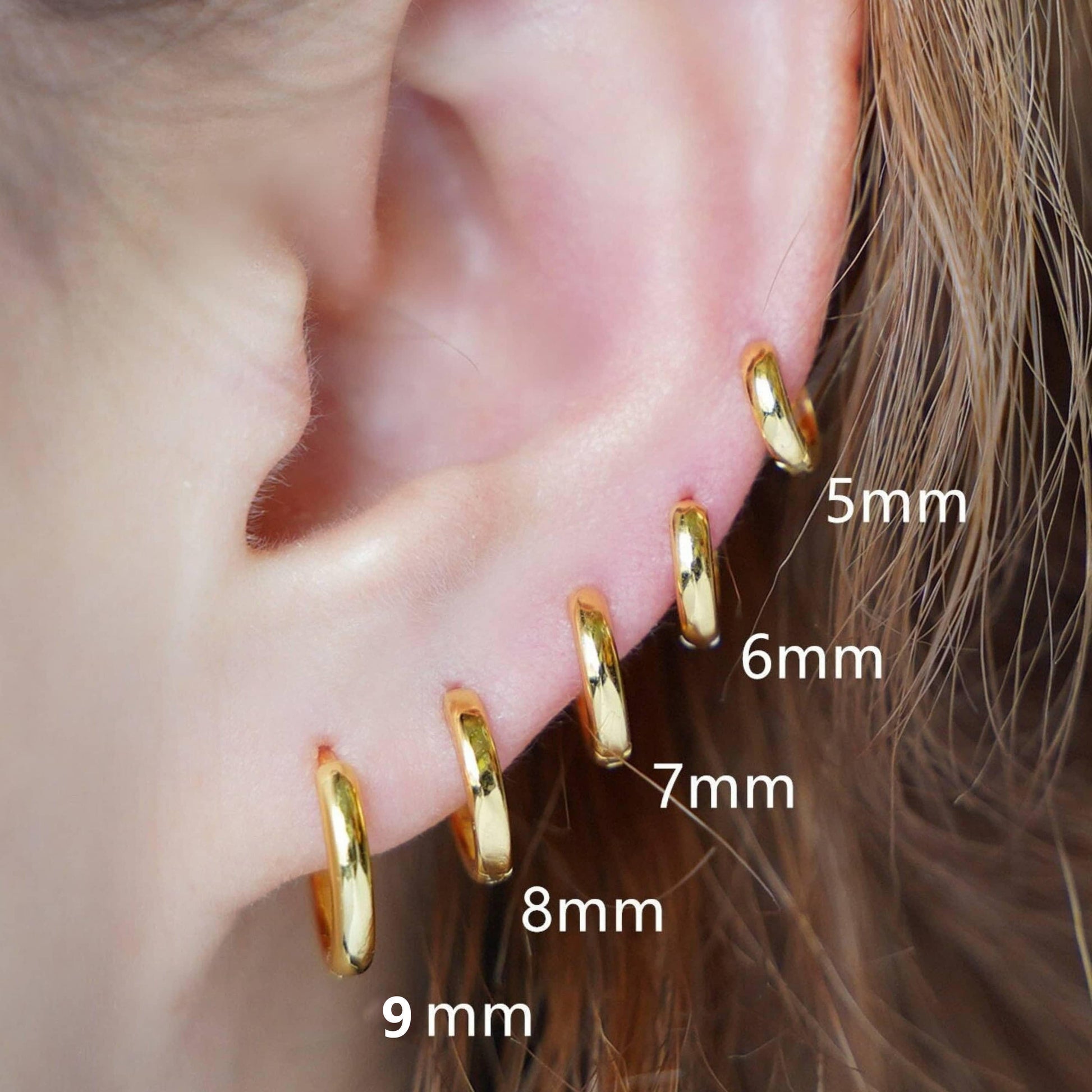 Elegant Hoop Earrings in Multiple Sizes – Funteyn