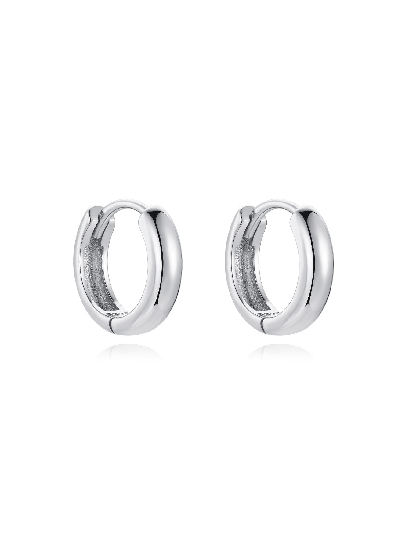 Elegant Hoop Earrings in Multiple Sizes – Funteyn